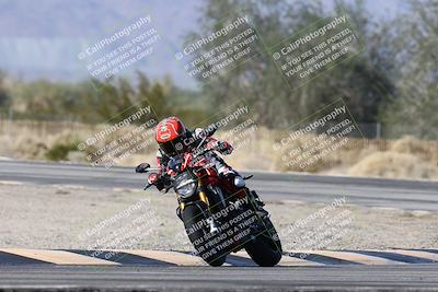 media/Dec-01-2025-Moto Forza (Mon) [[2daa91e15f]]/3-Beginner Group/Session 3 (Turn 3)/